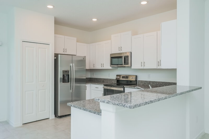 1,960/Mo, 2156 Azure View Way Lutz, FL 33558 Kitchen View