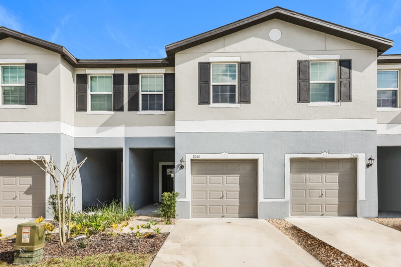 2,025/Mo, 2144 Azure View Way Lutz, FL 33558 External View