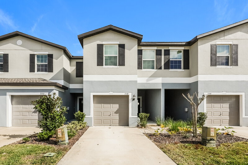 2,025/Mo, 2144 Azure View Way Lutz, FL 33558 Side View