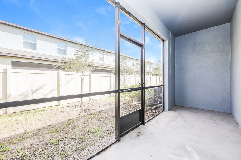 2,025/Mo, 2144 Azure View Way Lutz, FL 33558 Rear View