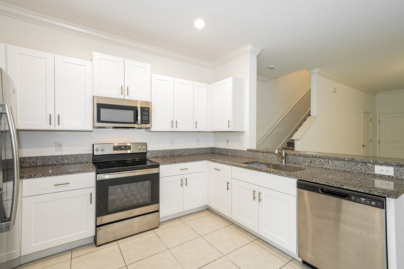 2,055/Mo, 2136 Azure View Way Lutz, FL 33558 Kitchen View 2