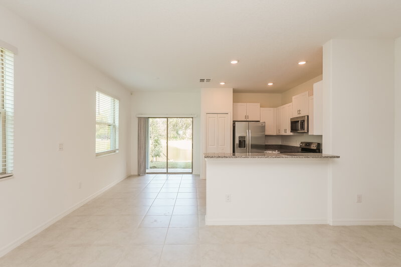 2,200/Mo, 2190 Azure View Way Lutz, FL 33558 Dining Room View