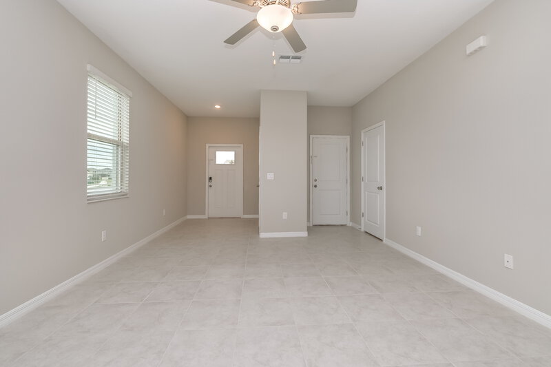 2,210/Mo, 2186 Azure View Way Lutz, FL 33558 Living Room View 2