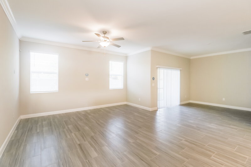 2,775/Mo, 2123 Cerulean Sky Dr Lutz, FL 33558 Living Room View