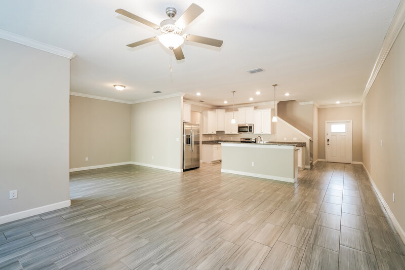 2,550/Mo, 2123 Cerulean Sky Dr Lutz, FL 33558 Living Room View 2