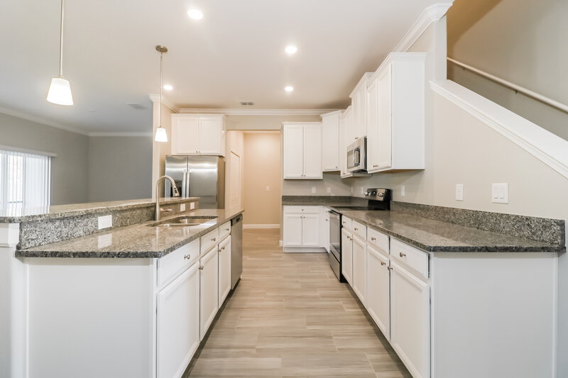 2,775/Mo, 2123 Cerulean Sky Dr Lutz, FL 33558 Kitchen View