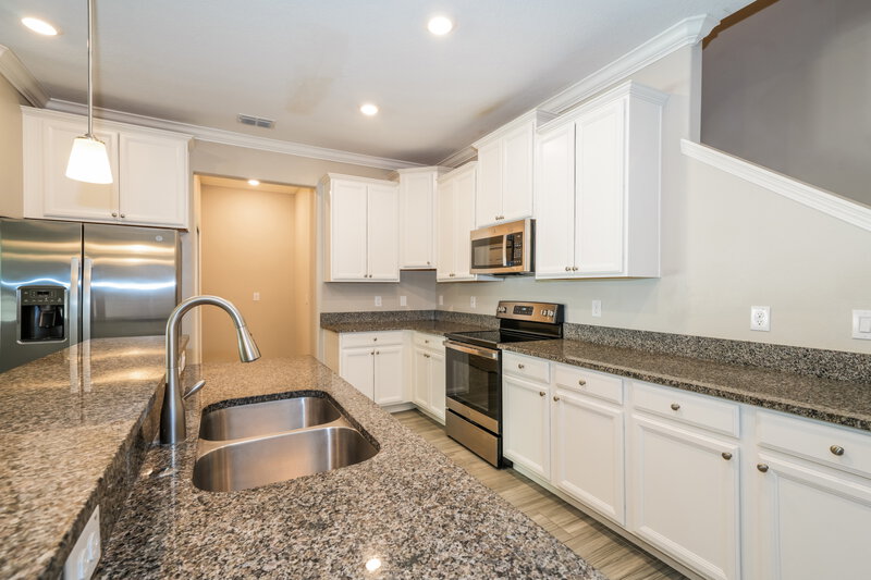 2,550/Mo, 2123 Cerulean Sky Dr Lutz, FL 33558 Kitchen View 3