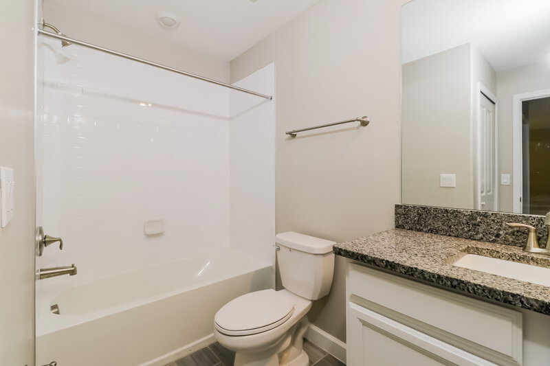 2,775/Mo, 2123 Cerulean Sky Dr Lutz, FL 33558 Bathroom View