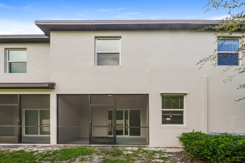 2,550/Mo, 2123 Cerulean Sky Dr Lutz, FL 33558 Rear View
