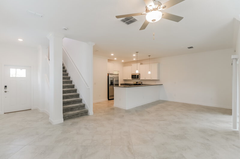 2,570/Mo, 17486 Radiant Shine Way Lutz, FL 33558 Living Room View