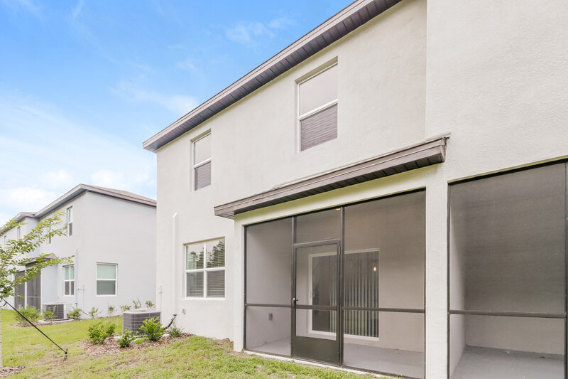 2,570/Mo, 17486 Radiant Shine Way Lutz, FL 33558 Rear View