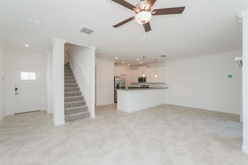 2,630/Mo, 17512 Radiant Shine Way Lutz, FL 33558 Living Room View 2