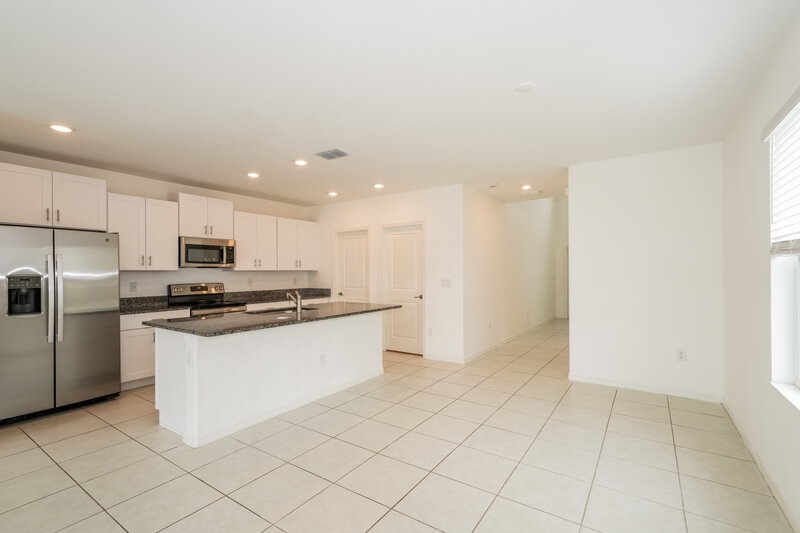 2,675/Mo, 17839 Cloudless Bliss Dr Lutz, FL 33558 Dining Room View