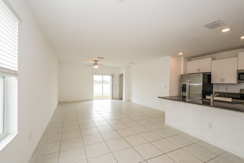2,675/Mo, 17839 Cloudless Bliss Dr Lutz, FL 33558 Dining Room View 2