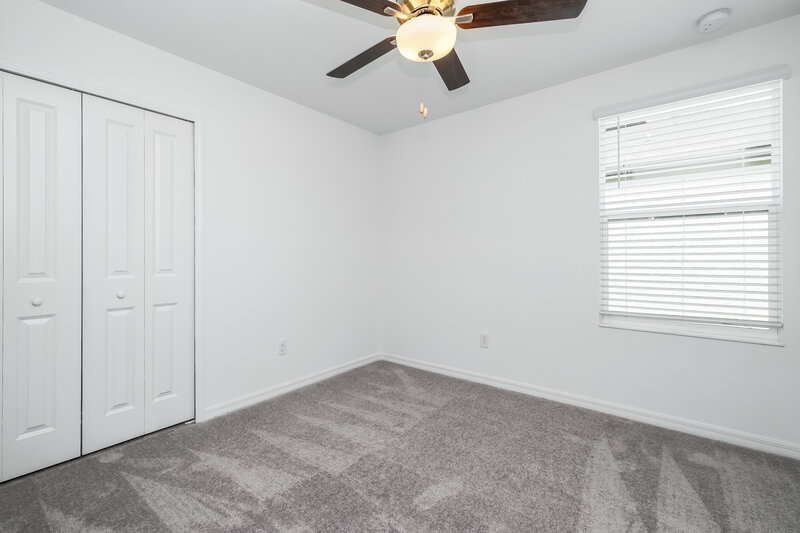 2,600/Mo, 17854 Beaming Rays Ln Lutz, FL 33558 Bedroom View 3