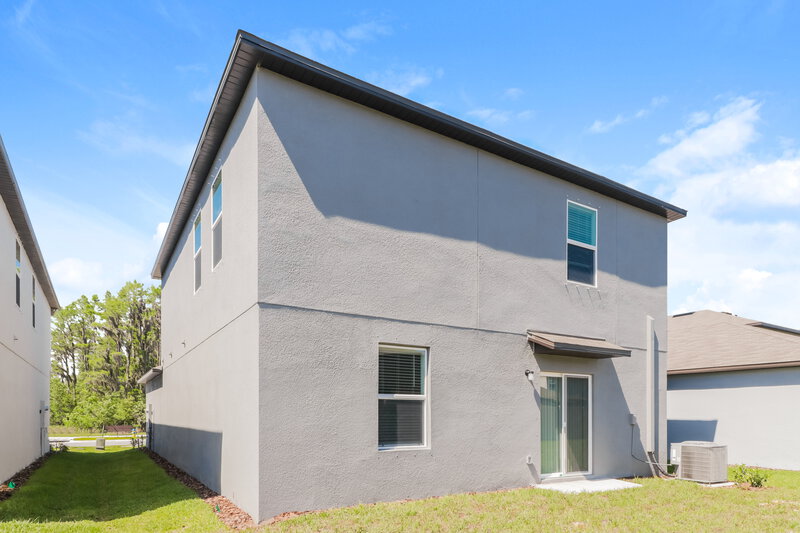 2,805/Mo, 17870 Beaming Rays Ln Lutz, FL 33558 Rear View 2