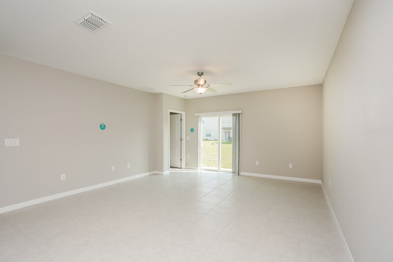 3,100/Mo, 17958 Beaming Rays Ln Lutz, FL 33558 Living Room View