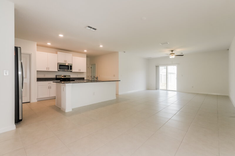 2,990/Mo, 17871 Blissful Stars Dr Lutz, FL 33558 Living Room View