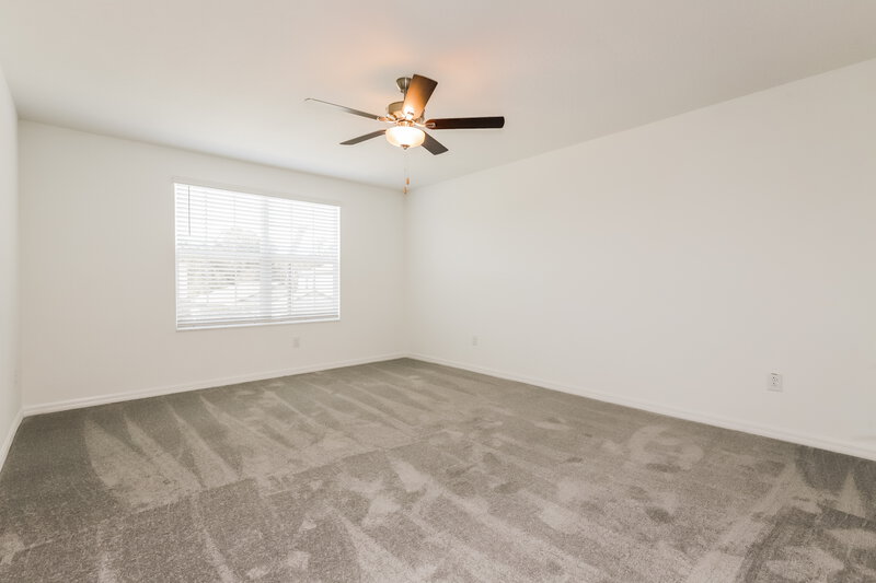 2,990/Mo, 17871 Blissful Stars Dr Lutz, FL 33558 Main Bedroom View 2