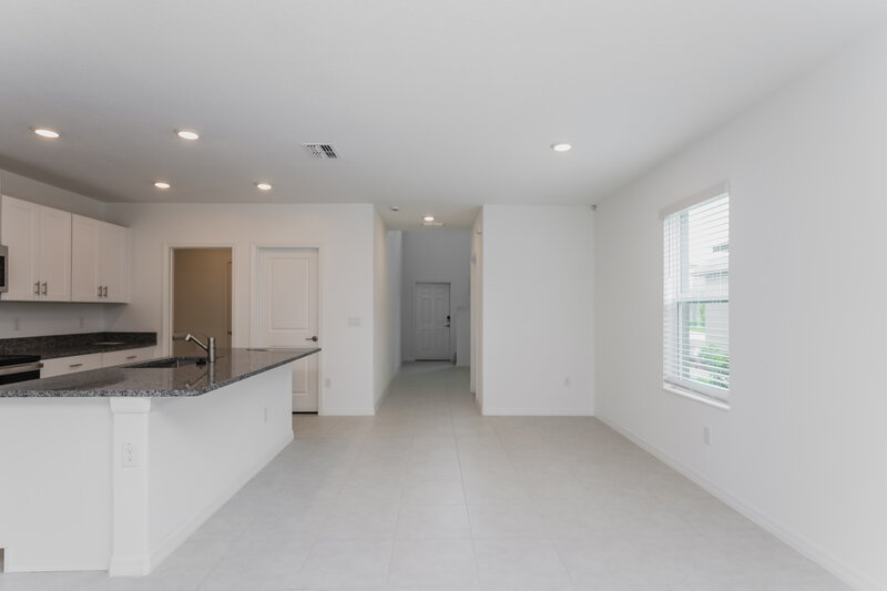 2,915/Mo, 17839 Blissful Stars Dr Lutz, FL 33558 Dining Room View