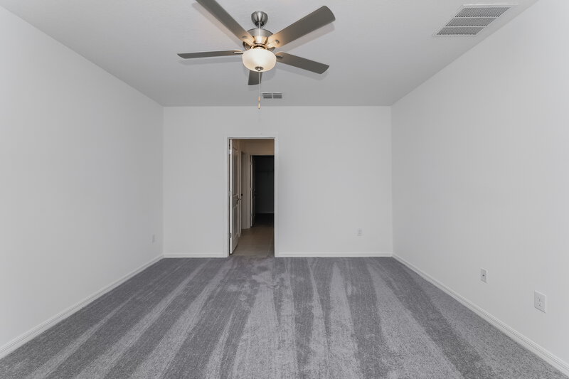 2,915/Mo, 17839 Blissful Stars Dr Lutz, FL 33558 Main Bathroom View 2