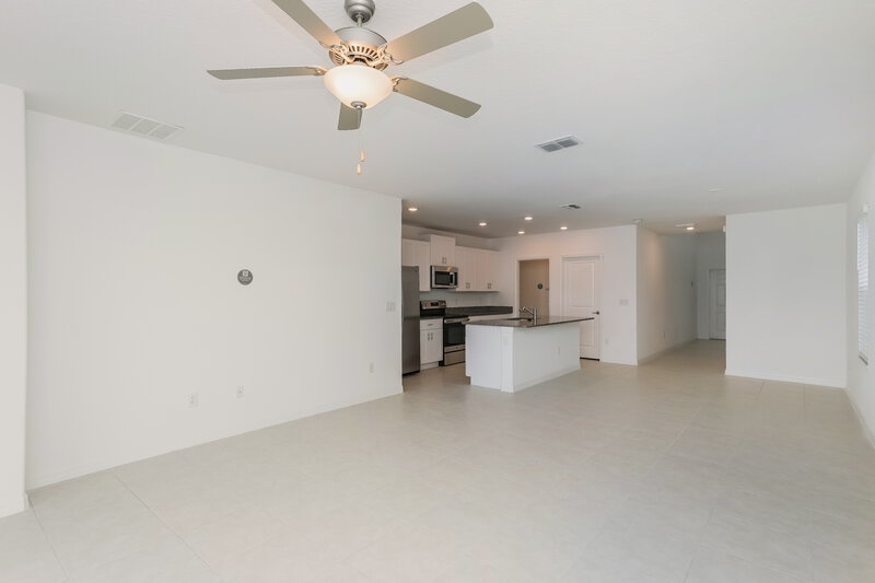 1,915/Mo, 17876 Blissful Stars Dr Lutz, FL 33558 Living Room View 2