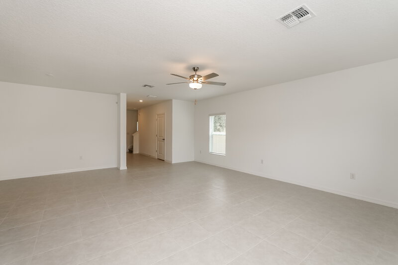 4,600/Mo, 1993 Skybrooke Blvd Lutz, FL 33558 Living Room View 4