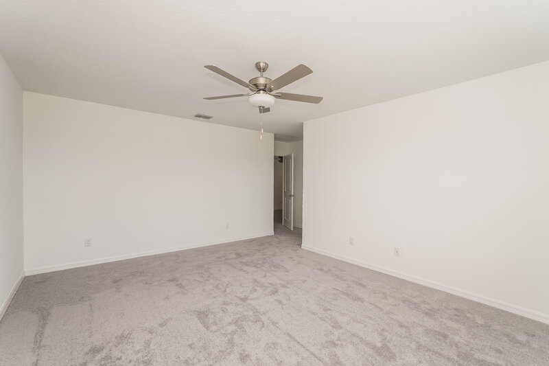 5,230/Mo, 2037 Skybrooke Blvd Lutz, FL 33558 Main Bedroom View 2