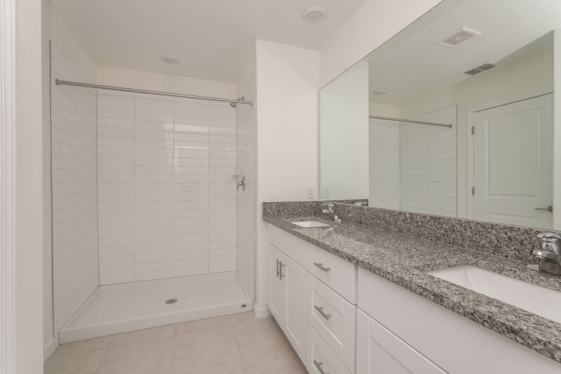 5,230/Mo, 2037 Skybrooke Blvd Lutz, FL 33558 Bathroom View