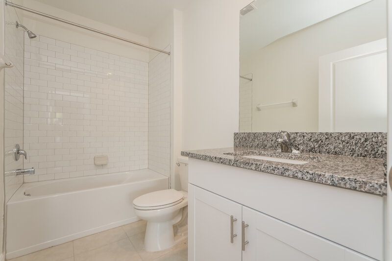 5,230/Mo, 2037 Skybrooke Blvd Lutz, FL 33558 Bathroom View 2