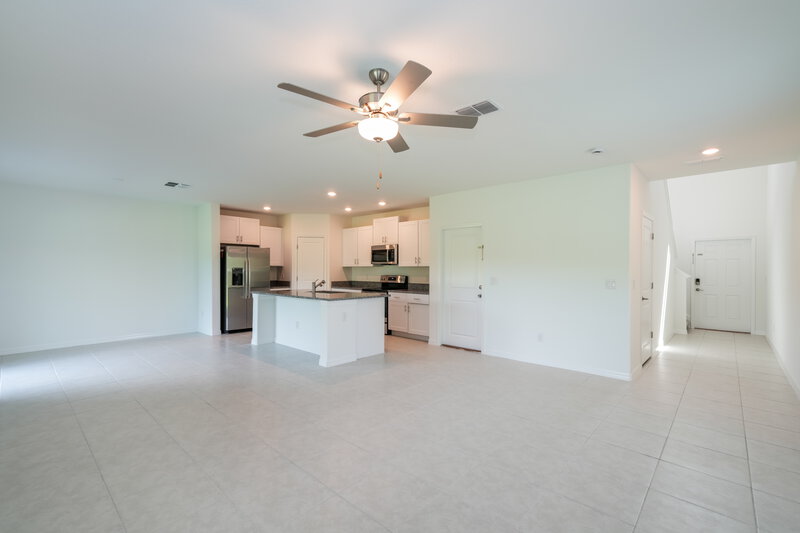 2,540/Mo, 2125 Skybrooke Blvd Lutz, FL 33558 Living Room View 2