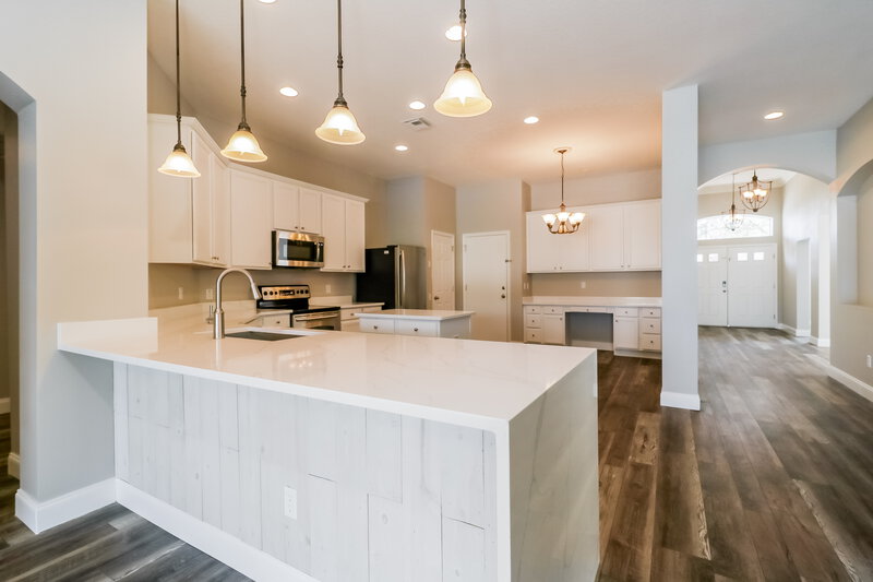3,270/Mo, 3541 Juneberry Dr Wesley Chapel, FL 33543 Kitchen View