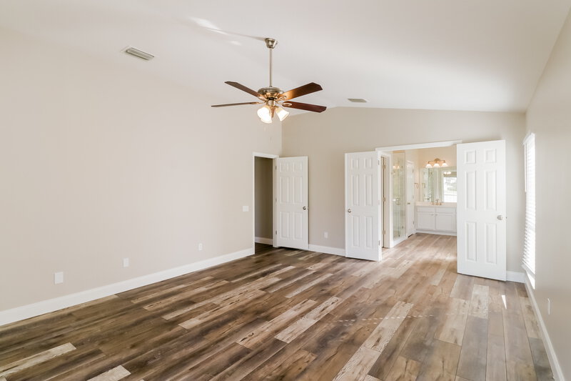 3,270/Mo, 3541 Juneberry Dr Wesley Chapel, FL 33543 Main Bedroom View