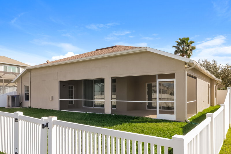 3,270/Mo, 3541 Juneberry Dr Wesley Chapel, FL 33543 Rear View