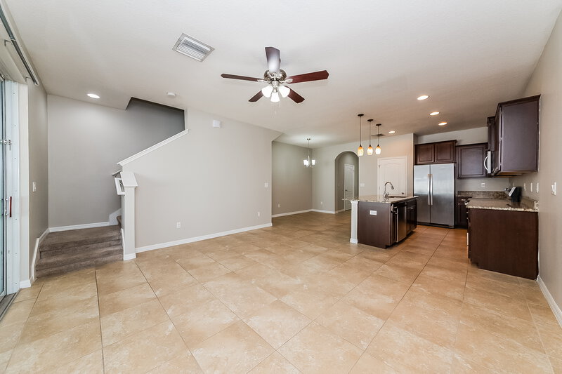 1,975/Mo, 10408 Red Carpet Ct Riverview, FL 33578 Living Room View