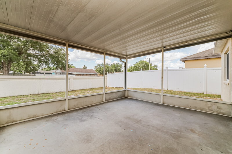 2,235/Mo, 11025 Whittney Chase Dr Riverview, FL 33579 Sun Room View