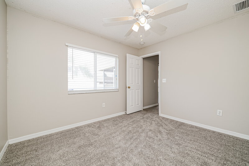 2,235/Mo, 11025 Whittney Chase Dr Riverview, FL 33579 Bedroom View 5