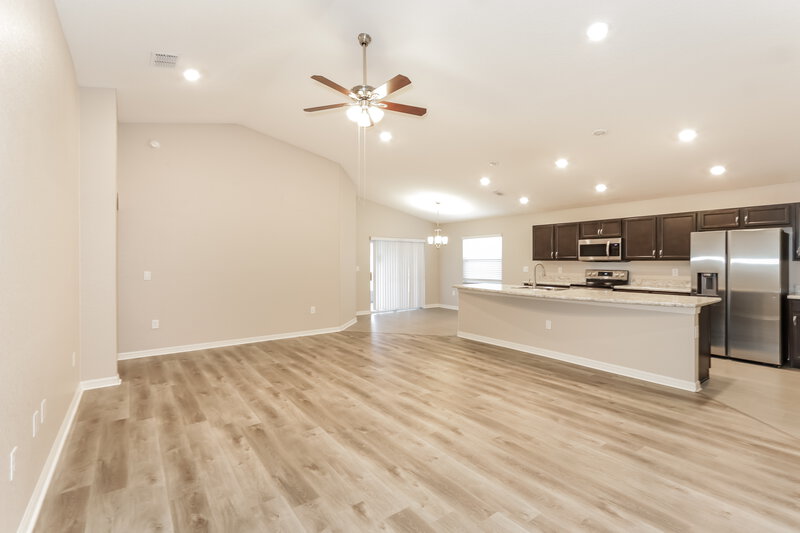 2,275/Mo, 2037 Harvest Landing Cir Lakeland, FL 33810 Living Room View