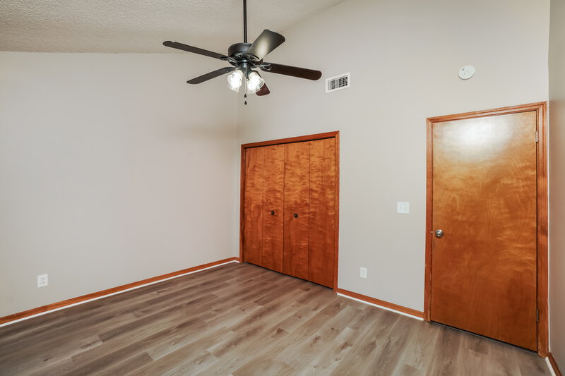 1,985/Mo, 34522 Cedarfield Dr Dade City, FL 33523 Bedroom View