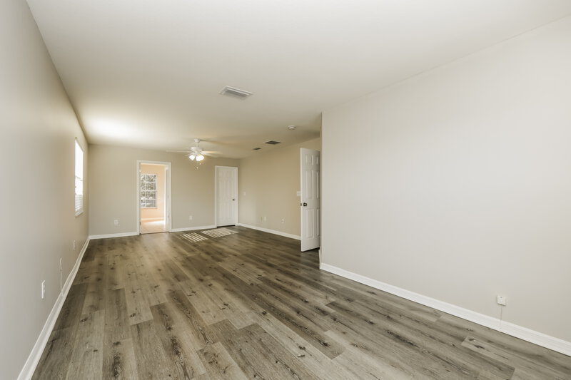 2,455/Mo, 11255 Creek Haven Dr Riverview, FL 33569 Main Bedroom View 2