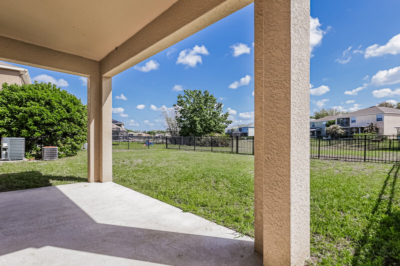 2,520/Mo, 11255 Creek Haven Dr Riverview, FL 33569 Porch View