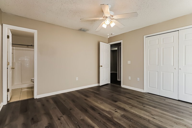 1,930/Mo, 10555 Opus Dr Riverview, FL 33579 Main Bedroom View