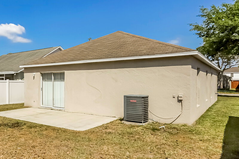 1,930/Mo, 10555 Opus Dr Riverview, FL 33579 Rear View