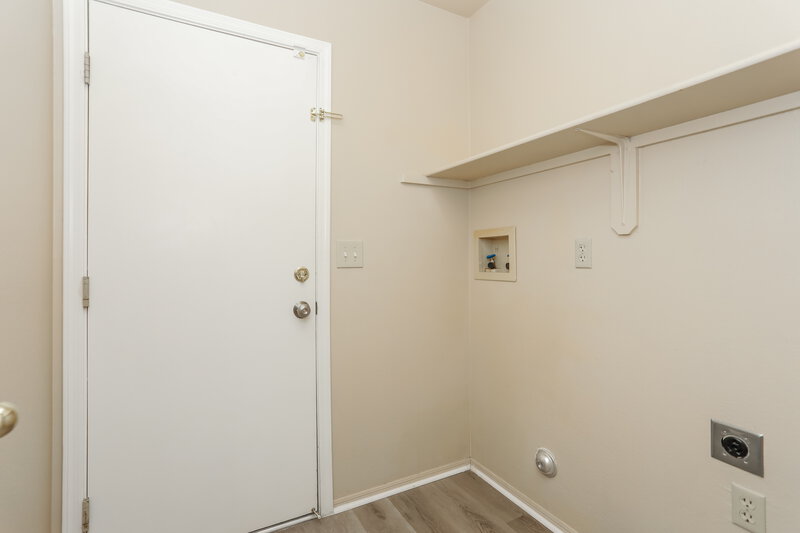 1,720/Mo, 9860 E Paseo San Rosendo Tucson, AZ 85747 Walk In Closet View