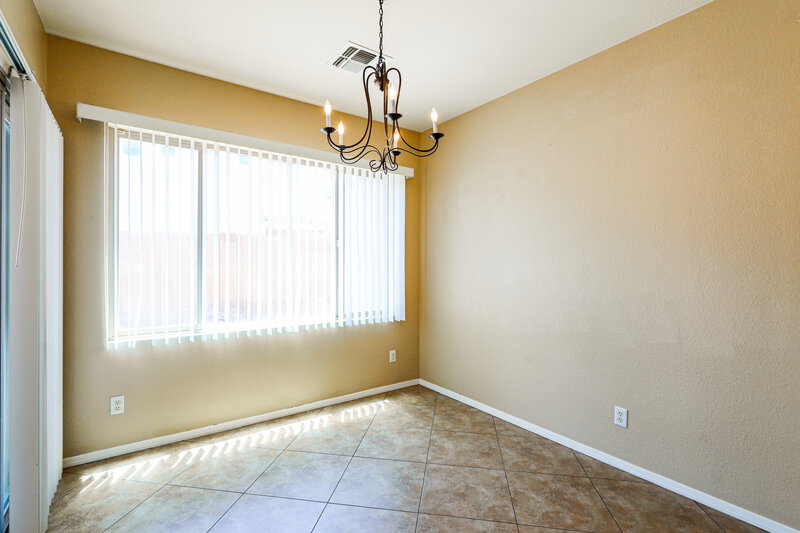 1,765/Mo, 120 E Calle del Rondador Sahuarita, AZ 85629 Dining Room View