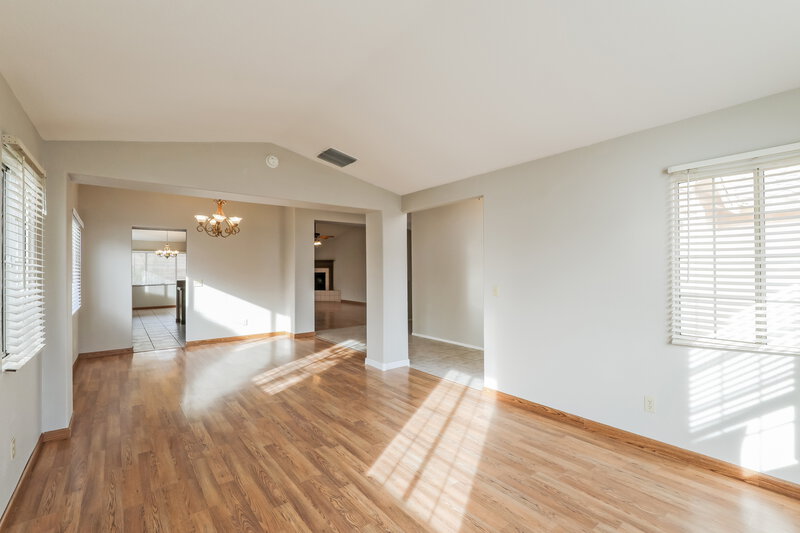 2,205/Mo, 8915 N Veridian Dr Tucson, AZ 85743 Family Room View