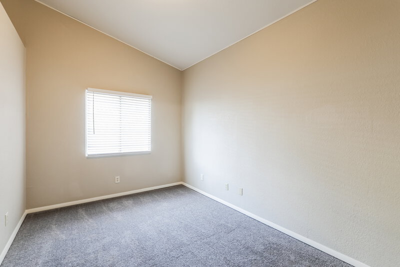 2,205/Mo, 8915 N Veridian Dr Tucson, AZ 85743 Bedroom View 2