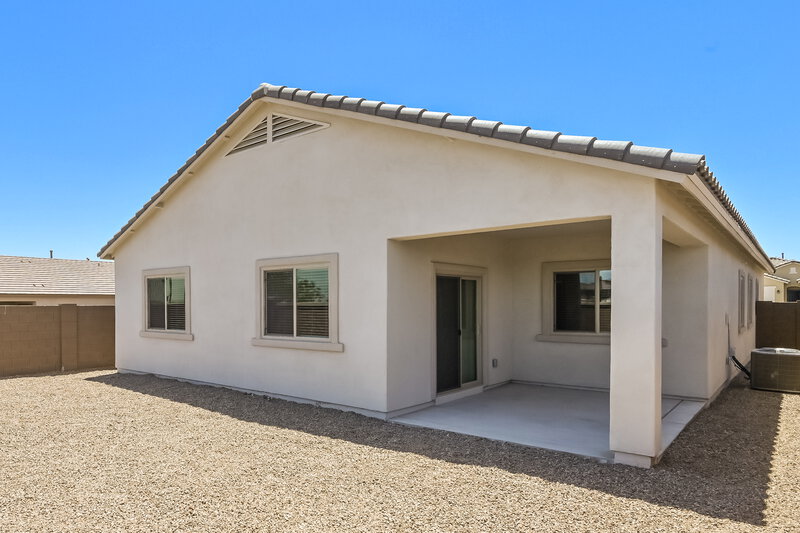2,180/Mo, 824 W Calle Falerno Sahuarita, AZ 85629 Rear View