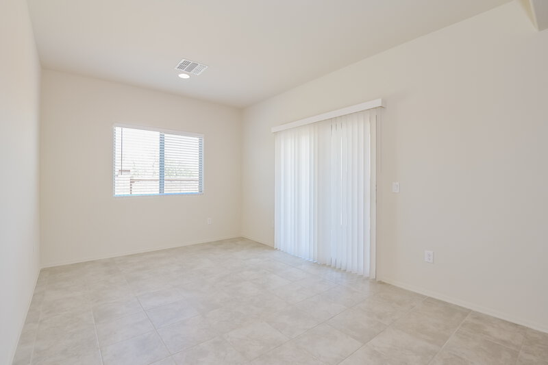 2,045/Mo, 866 W Calle Falerno Sahuarita, AZ 85629 Dining Room View