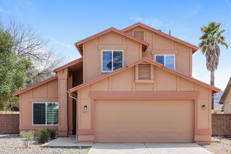 2,045/Mo, 2811 W Calle del Tigre Tucson, AZ 85746 External View